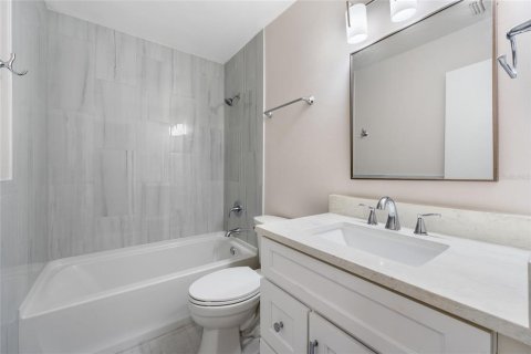 Touwnhouse à vendre à Orlando, Floride: 3 chambres, 161.84 m2 № 2224922 - photo 20