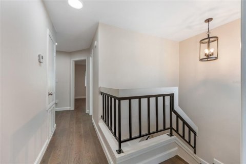 Touwnhouse à vendre à Orlando, Floride: 3 chambres, 161.84 m2 № 2224922 - photo 12