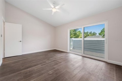 Touwnhouse à vendre à Orlando, Floride: 3 chambres, 161.84 m2 № 2224922 - photo 14
