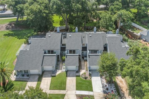 Touwnhouse à vendre à Orlando, Floride: 3 chambres, 161.84 m2 № 2224922 - photo 27