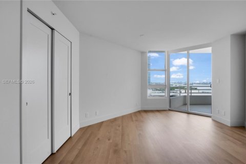 Apartment in Miami, Florida 2 bedrooms, 119.94 sq.m. № 2066999 - photo 29
