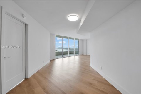 Apartment in Miami, Florida 2 bedrooms, 119.94 sq.m. № 2066999 - photo 8
