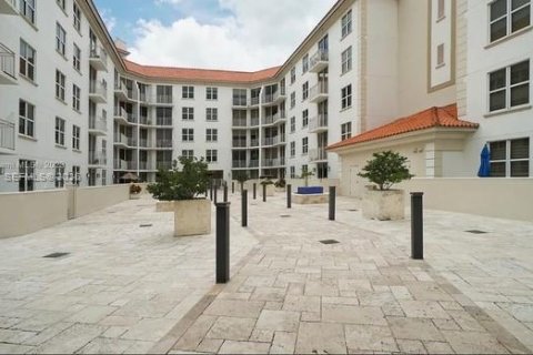 Copropriété à louer à Coral Gables, Floride: 2 chambres, 96.34 m2 № 1998334 - photo 18