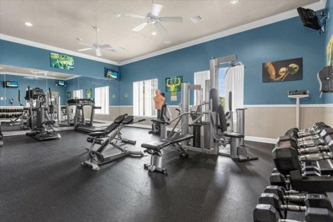 House in Davenport, Florida 5 bedrooms, 277.22 sq.m. № 1218563 - photo 18