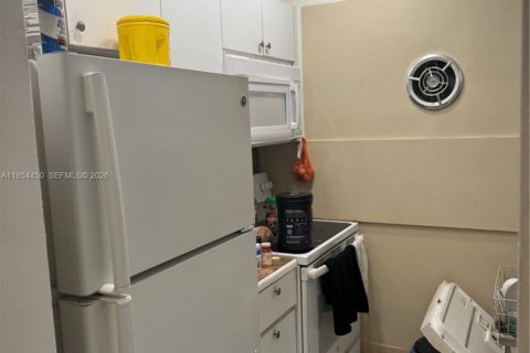 Купить кондоминиум в Майами-Гарденс, Флорида 1 спальня, 53.42м2, № 2054943 - фото 6