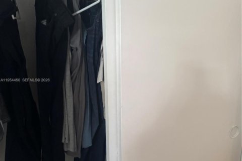 Купить кондоминиум в Майами-Гарденс, Флорида 1 спальня, 53.42м2, № 2054943 - фото 15