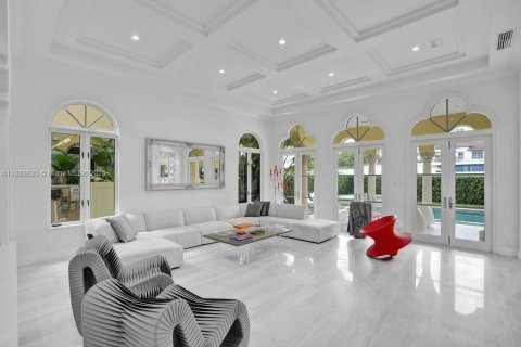 Villa ou maison à louer à Aventura, Floride: 5 chambres, 615.38 m2 № 2014731 - photo 27