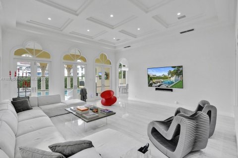 Villa ou maison à louer à Aventura, Floride: 5 chambres, 615.38 m2 № 2014731 - photo 28