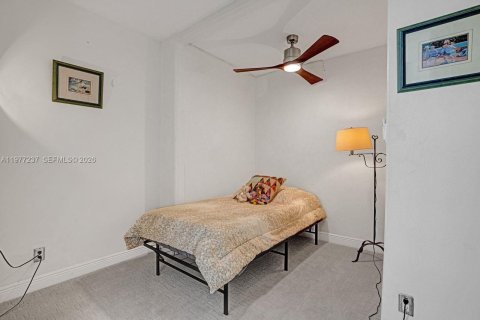 Condominio en venta en Miami Beach, Florida, 2 dormitorios, 180.23 m2 № 2049913 - foto 29