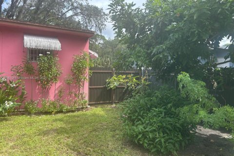 Villa ou maison à vendre à Miami Gardens, Floride: 3 chambres, 111.48 m2 № 1925445 - photo 23