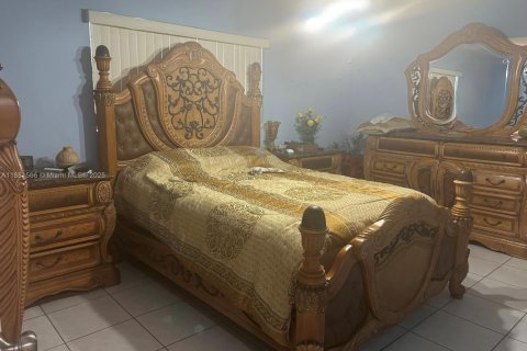 Villa ou maison à vendre à Miami Gardens, Floride: 3 chambres, 111.48 m2 № 1925445 - photo 11
