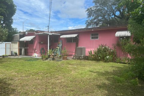 Villa ou maison à vendre à Miami Gardens, Floride: 3 chambres, 111.48 m2 № 1925445 - photo 21