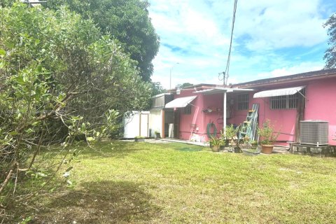 Villa ou maison à vendre à Miami Gardens, Floride: 3 chambres, 111.48 m2 № 1925445 - photo 22