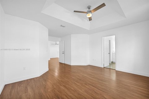 Купить виллу или дом в Майами, Флорида 4 спальни, 202.99м2, № 1942237 - фото 27