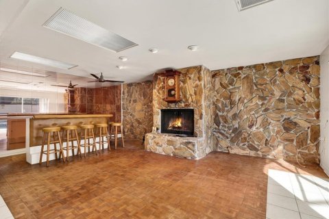 House in Tampa, Florida 4 bedrooms, 233.18 sq.m. № 1508797 - photo 18