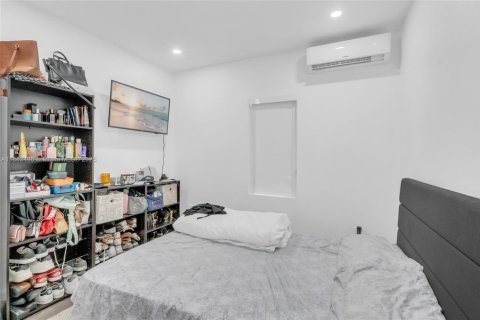 Купить виллу или дом в Майами, Флорида 5 спален, 83.61м2, № 1957733 - фото 20