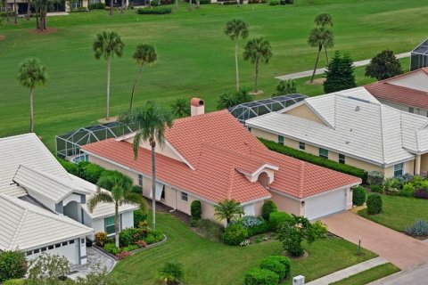 Villa ou maison à vendre à Sarasota, Floride: 3 chambres, 186.08 m2 № 2409020 - photo 7
