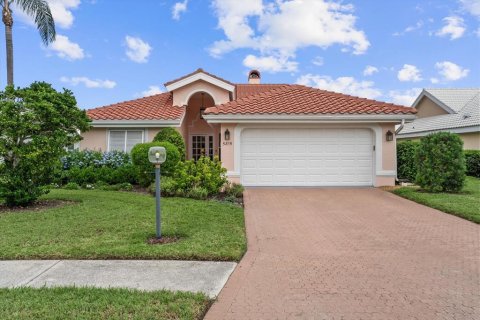 Villa ou maison à vendre à Sarasota, Floride: 3 chambres, 186.08 m2 № 2409020 - photo 4