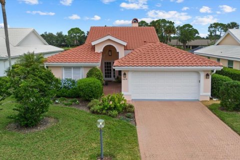 Villa ou maison à vendre à Sarasota, Floride: 3 chambres, 186.08 m2 № 2409020 - photo 2