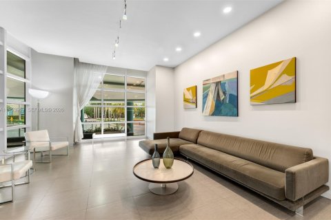 Condominio en venta en Miami, Florida, 2 dormitorios, 130.06 m2 № 2023679 - foto 11