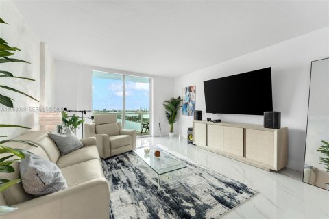 Condominio en venta en Miami, Florida, 2 dormitorios, 130.06 m2 № 2023679 - foto 8