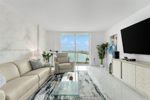 Condominio en venta en Miami, Florida, 2 dormitorios, 130.06 m2 № 2023679 - foto 6