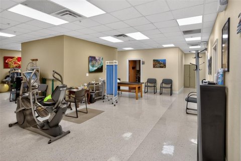 Commercial property in Lady Lake, Florida 373.47 sq.m. № 2195411 - photo 18
