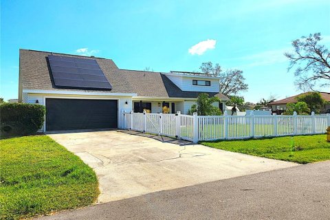 Casa en venta en Palmetto, Florida, 4 dormitorios, 207.45 m2 № 1750040 - foto 2