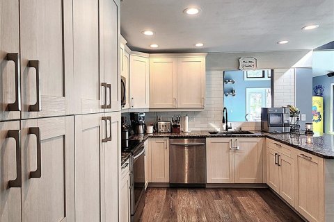 Casa en venta en Palmetto, Florida, 4 dormitorios, 207.45 m2 № 1750040 - foto 21
