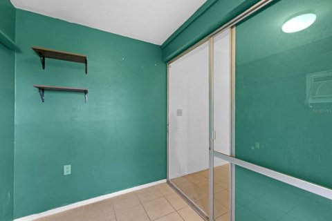 Villa ou maison à vendre à Port Charlotte, Floride: 2 chambres, 143.91 m2 № 1904338 - photo 18