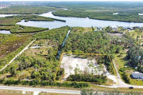 Terreno en venta en Venice, Florida № 1552565 - foto 1