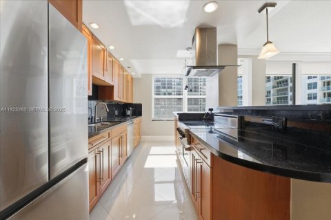 Condominio en venta en Fort Lauderdale, Florida, 2 dormitorios, 134.71 m2 № 1976610 - foto 10