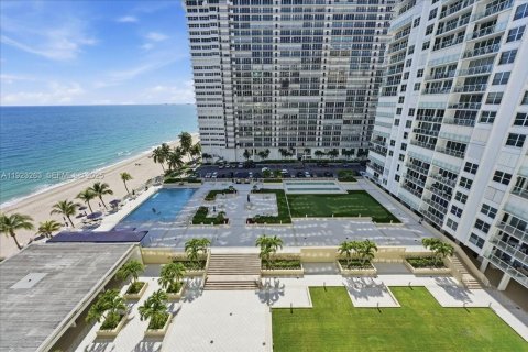 Condominio en venta en Fort Lauderdale, Florida, 2 dormitorios, 134.71 m2 № 1976610 - foto 25