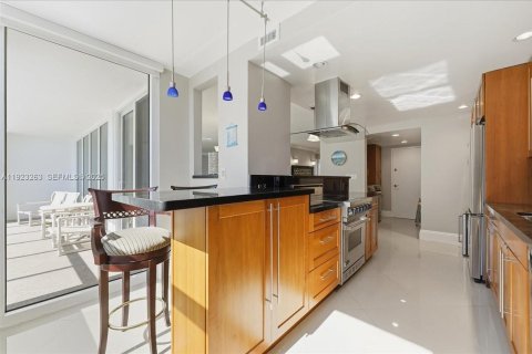Condominio en venta en Fort Lauderdale, Florida, 2 dormitorios, 134.71 m2 № 1976610 - foto 11