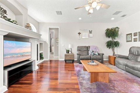 Casa en venta en DeLand, Florida, 3 dormitorios, 252.6 m2 № 2318586 - foto 9