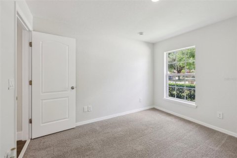 Casa en venta en Clermont, Florida, 3 dormitorios, 139.35 m2 № 1644733 - foto 12