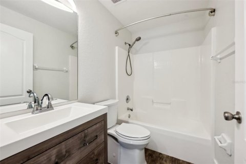 Casa en venta en Clermont, Florida, 3 dormitorios, 139.35 m2 № 1644733 - foto 14