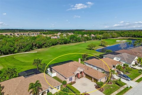 Casa en venta en Bradenton, Florida, 3 dormitorios, 217.11 m2 № 2217305 - foto 2