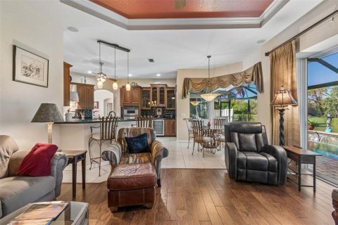 Casa en venta en Bradenton, Florida, 3 dormitorios, 217.11 m2 № 2217305 - foto 28