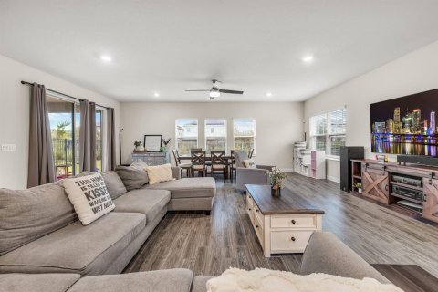 Villa ou maison à vendre à Orlando, Floride: 5 chambres, 369.66 m2 № 2316041 - photo 9