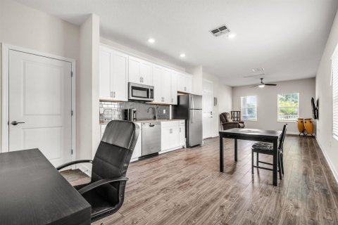 Villa ou maison à vendre à Orlando, Floride: 5 chambres, 369.66 m2 № 2316041 - photo 13