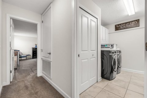 Villa ou maison à vendre à Orlando, Floride: 5 chambres, 369.66 m2 № 2316041 - photo 23