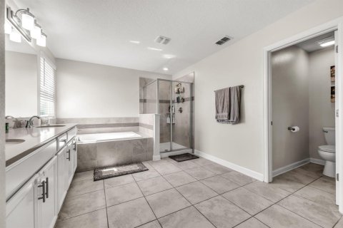Villa ou maison à vendre à Orlando, Floride: 5 chambres, 369.66 m2 № 2316041 - photo 26