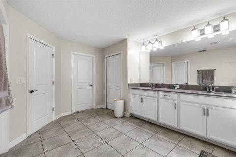 Villa ou maison à vendre à Orlando, Floride: 5 chambres, 369.66 m2 № 2316041 - photo 25