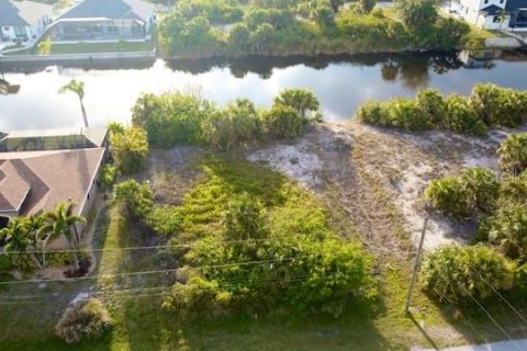 Casa en venta en Port Charlotte, Florida, 3 dormitorios, 196.58 m2 № 1580584 - foto 4