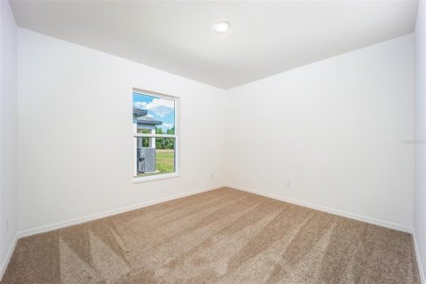 House in Lake Alfred, Florida 3 bedrooms, 130.34 sq.m. № 2106803 - photo 16