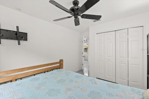 Casa en venta en Clermont, Florida, 3 dormitorios, 144.28 m2 № 1909886 - foto 13
