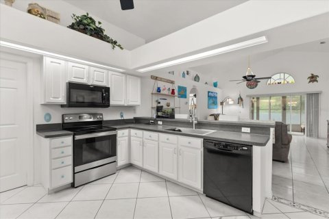 Casa en venta en Clermont, Florida, 3 dormitorios, 144.28 m2 № 1909886 - foto 19
