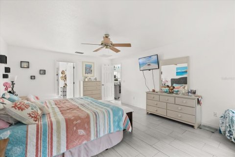 Casa en venta en Clermont, Florida, 3 dormitorios, 144.28 m2 № 1909886 - foto 9