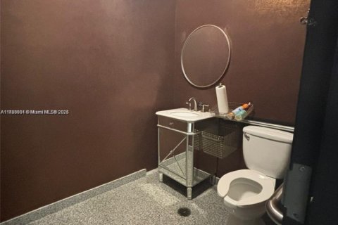 Commercial property in Coral Gables, Florida № 1868039 - photo 2